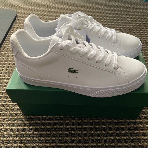 Lacoste sneakers - Picture 1 of 5